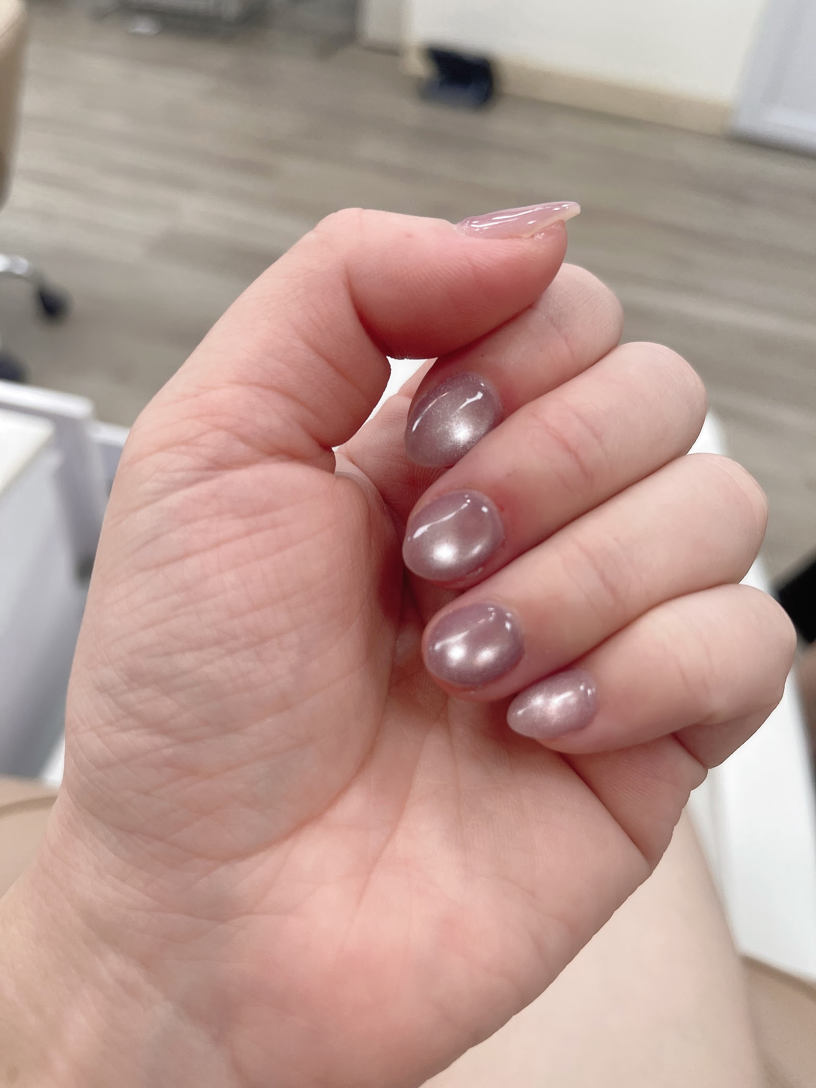 Hi Nails & Spa logo